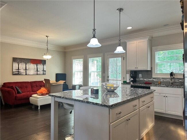 Building Photo - 2522 Magnolia Ridge Dr
