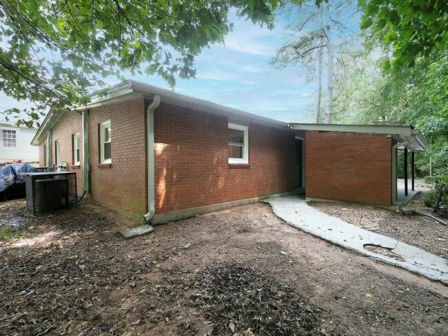 Building Photo - 4340 Hanfred Ln