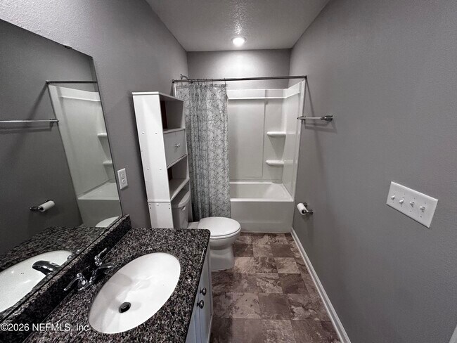 Building Photo - 11646 Pacific Dogwood Ct