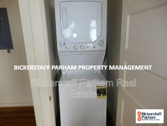 Building Photo - 1204 First Avenue