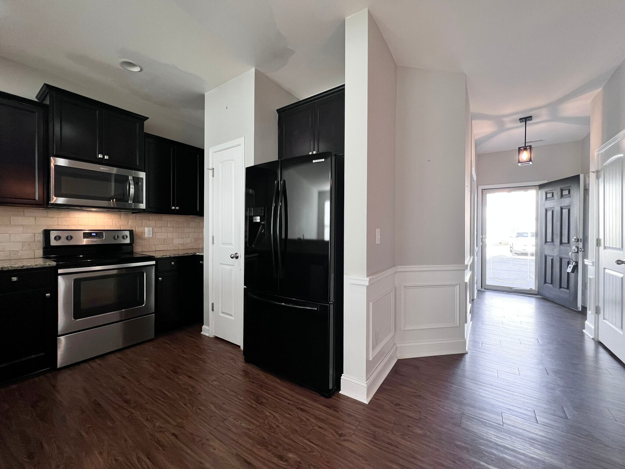 Building Photo - 9938 Sweet Basil Dr