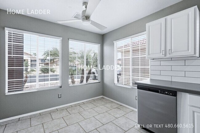Building Photo - 7817 W McRae Way