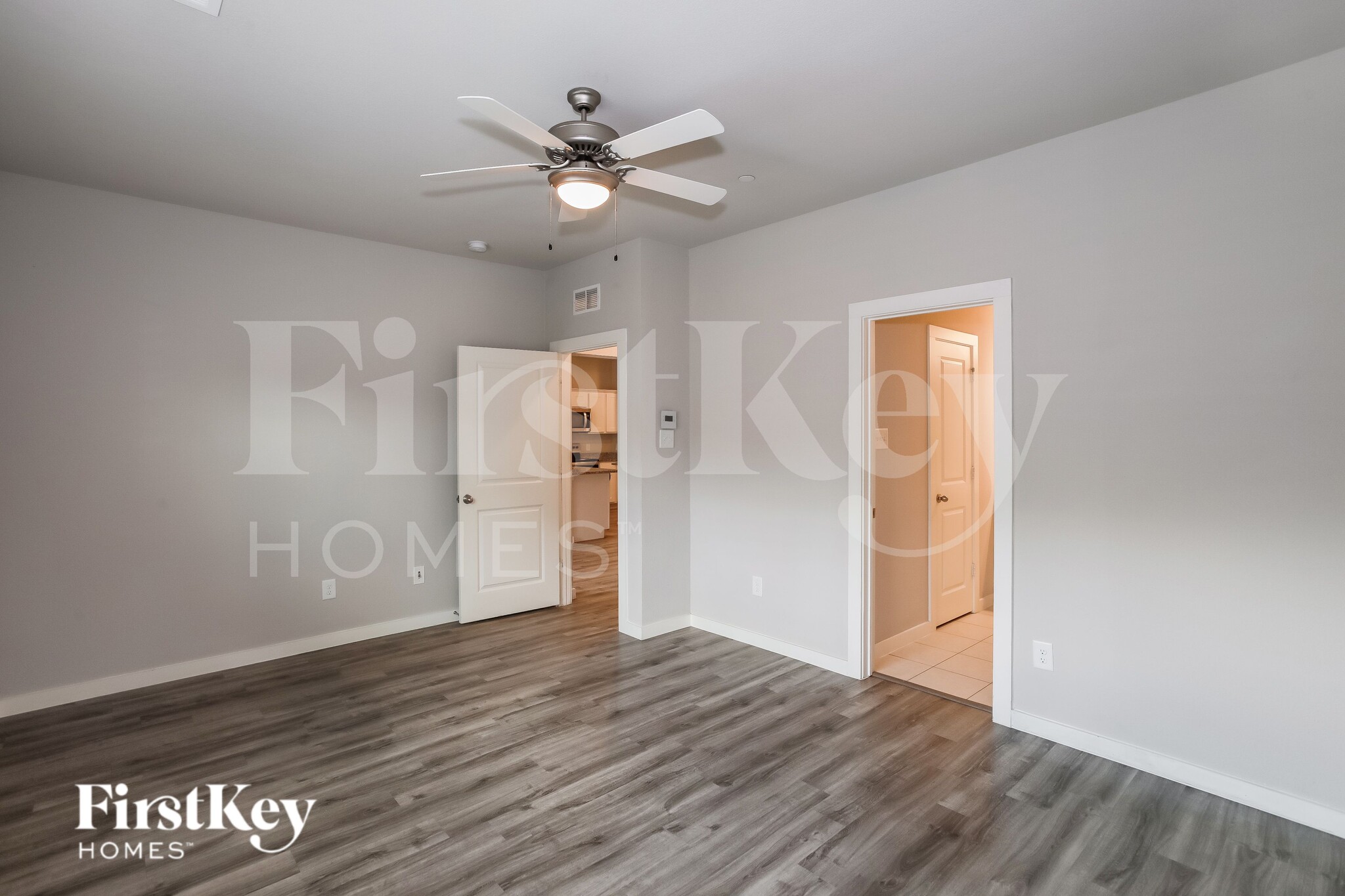 Building Photo - 613 Ava Trl