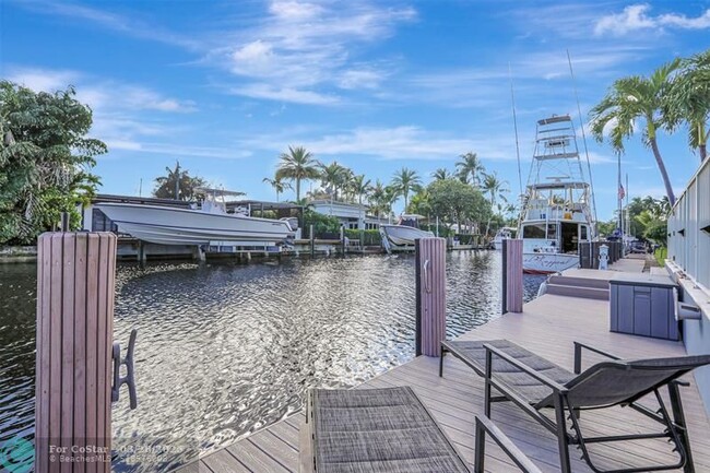Building Photo - 1304 Mandarin Isle