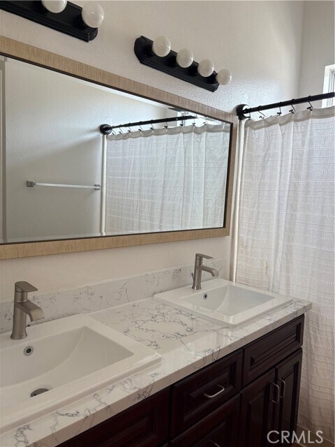 Building Photo - 26630 Black Horse Cir