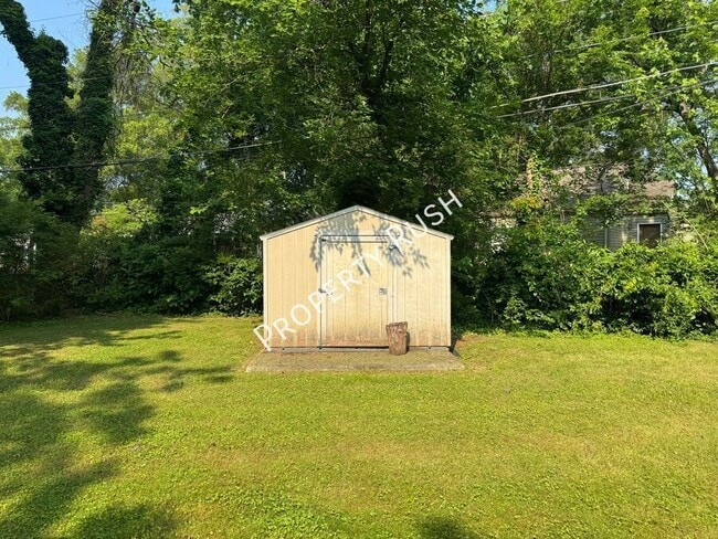 Building Photo - 4502 S Choctaw Dr