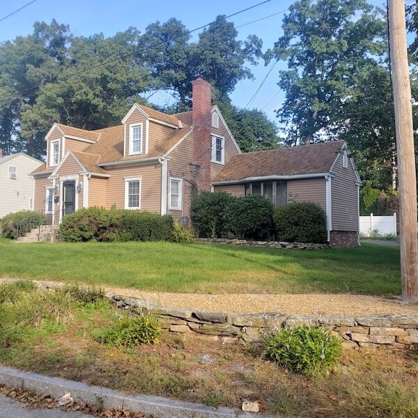 Primary Photo - 11 Fisher Rd