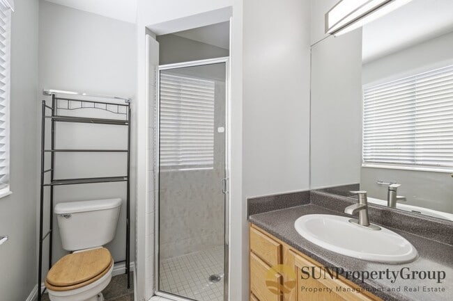 Building Photo - 5458 S 4250 W