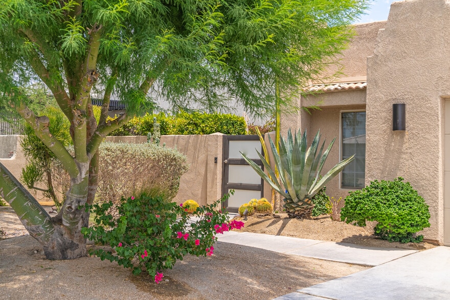 Building Photo - 30106 Avenida Alvera