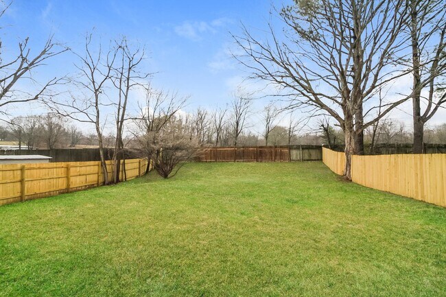Building Photo - 5403 Clinchport Cir