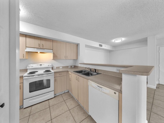 Building Photo - 11165 SW 6th St