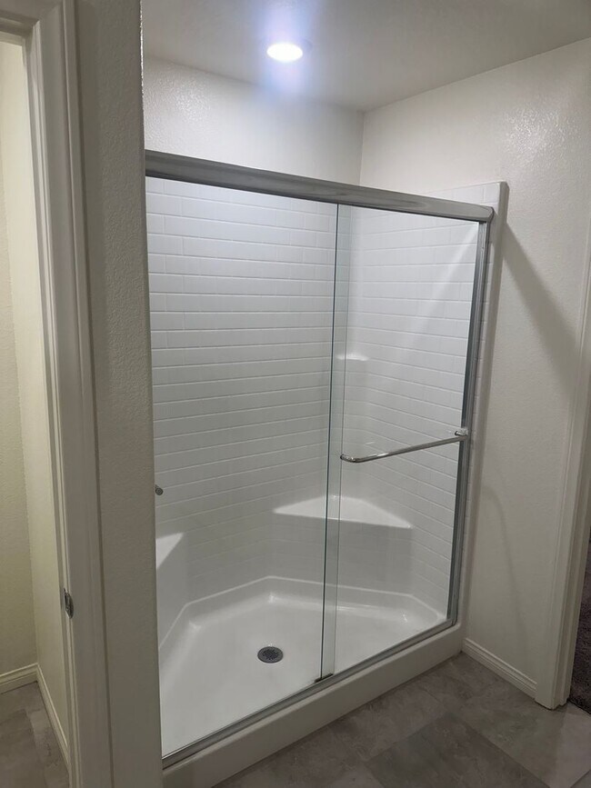 Building Photo - NW!! Gated!! Built 2023!!!! Corner Lot!! L...