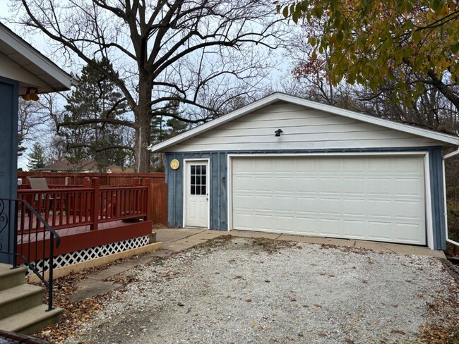 Building Photo - 2 Bedroom/2 Bathroom Home for Lease in Peoria