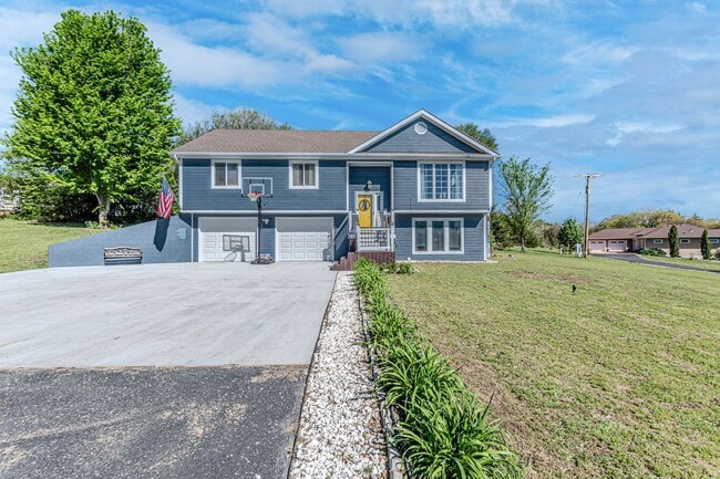 Building Photo - Please View 3D Virtual Walk-Through Before Scheduling a Showing