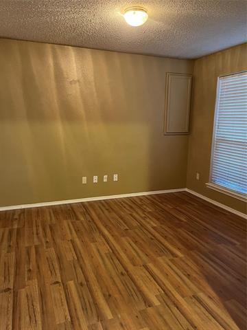 Building Photo - 5600 Giddyup Ln