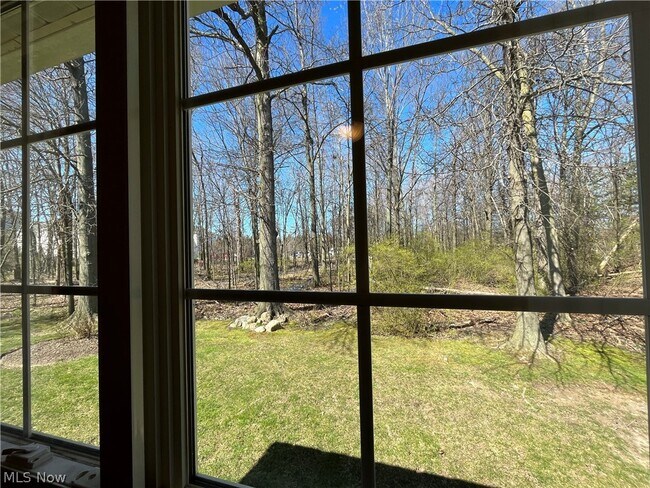 Building Photo - 2477 Crimson Dr