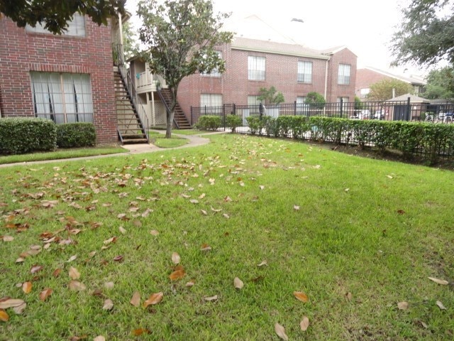 Building Photo - 8055 Cambridge St