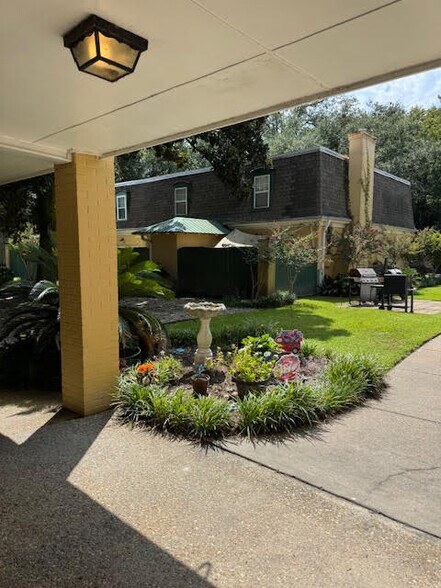 Building Photo - 3310 Washington Ave