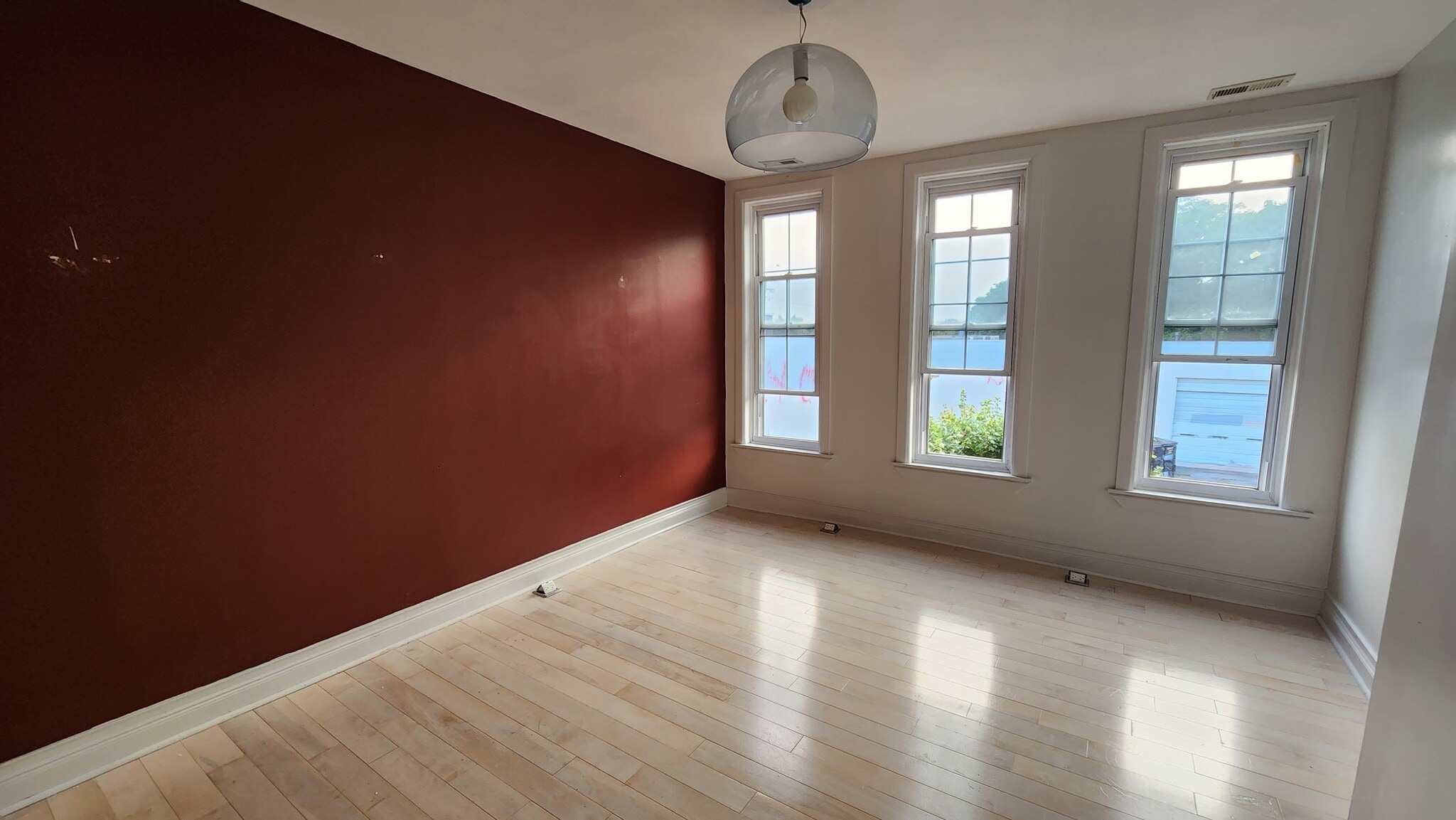 Large Bedroom #1 - 2539 N Howard St