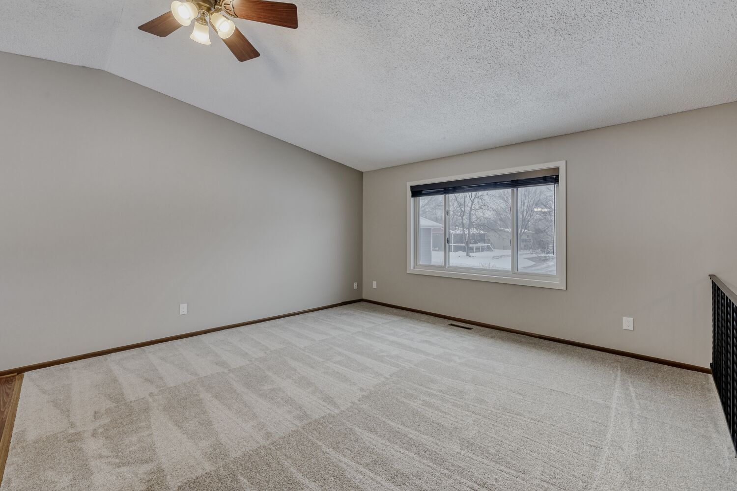 Building Photo - 20575 Jade Cir