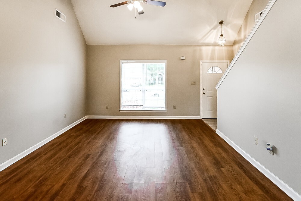 Building Photo - 1426 Clockshop Dr