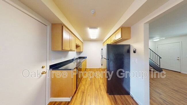 Building Photo - 630 G St