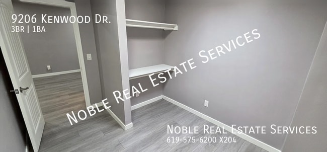 Building Photo - 9206 Kenwood Dr