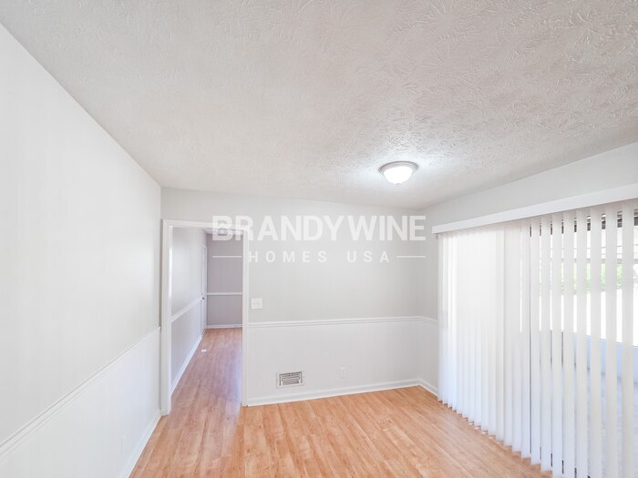 Building Photo - 2960 Preston Dr