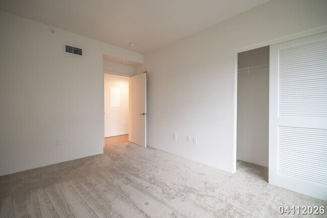 Building Photo - Ka Malanai @Kailua 3-bedroom 2-bath End Unit