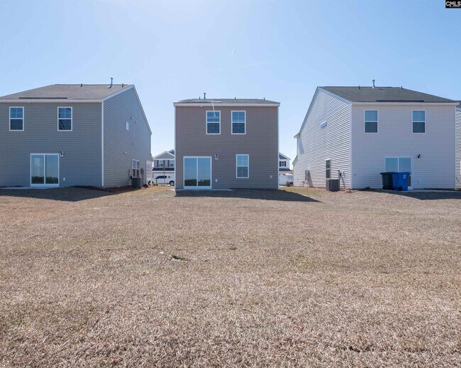 Building Photo - 909 Desert Ln