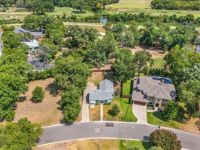 Building Photo - 3720 Oaklawn Dr