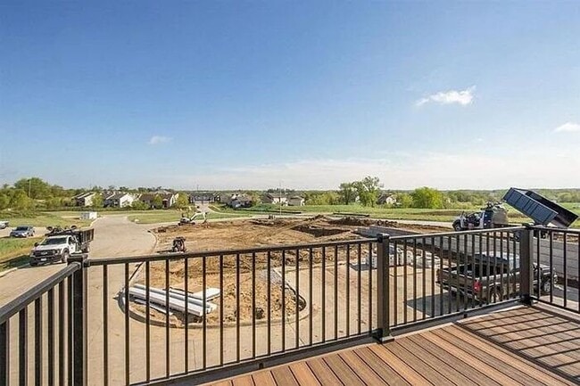 Building Photo - $2,450 | 3 Bedroom, 2.5 Bathroom Town Home | Pet Friendly* | Available for a July 1st, 2026 Move In!