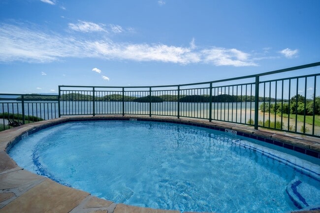 Building Photo - Fall special - Harbor Crest condo for rent