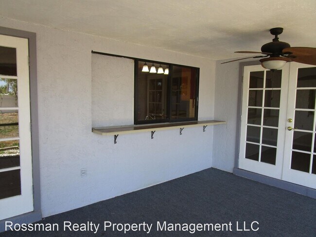 Building Photo - 3 br, 2 bath House - 1814 SE 4th Street