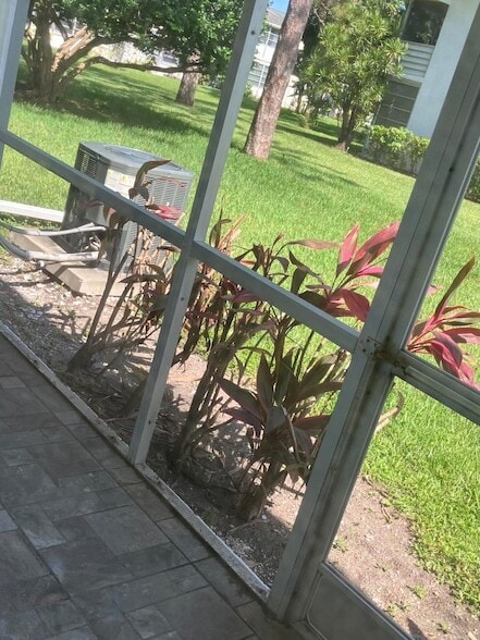 Building Photo - 283 Durham E