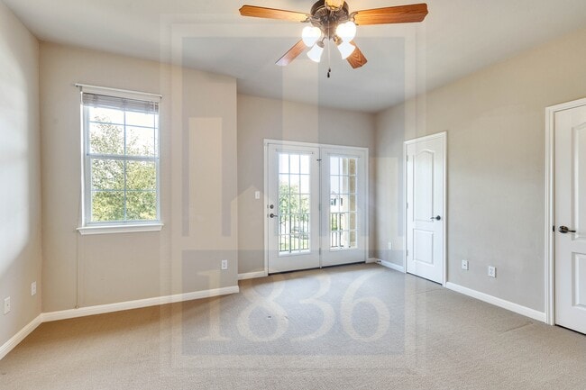 Building Photo - 150 Abbey Dr