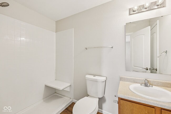 Building Photo - 954 Ginger Cir