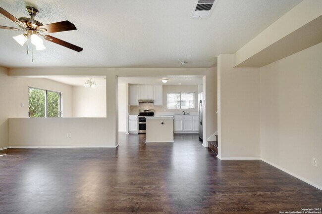 Building Photo - 3022 Gypsy Point