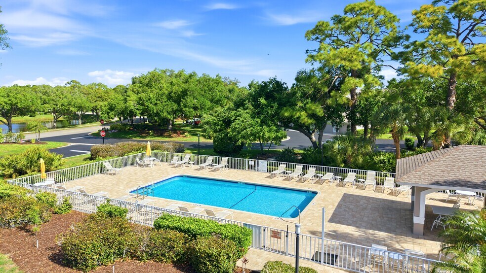 Building Photo - 8951 Veranda Way