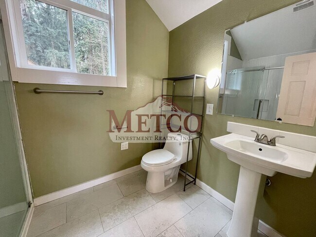 Building Photo - 24401