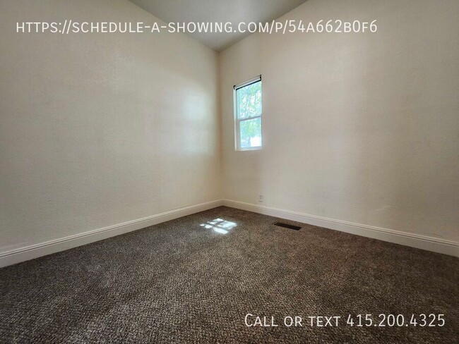 Building Photo - 170 N Gale Hill Ave