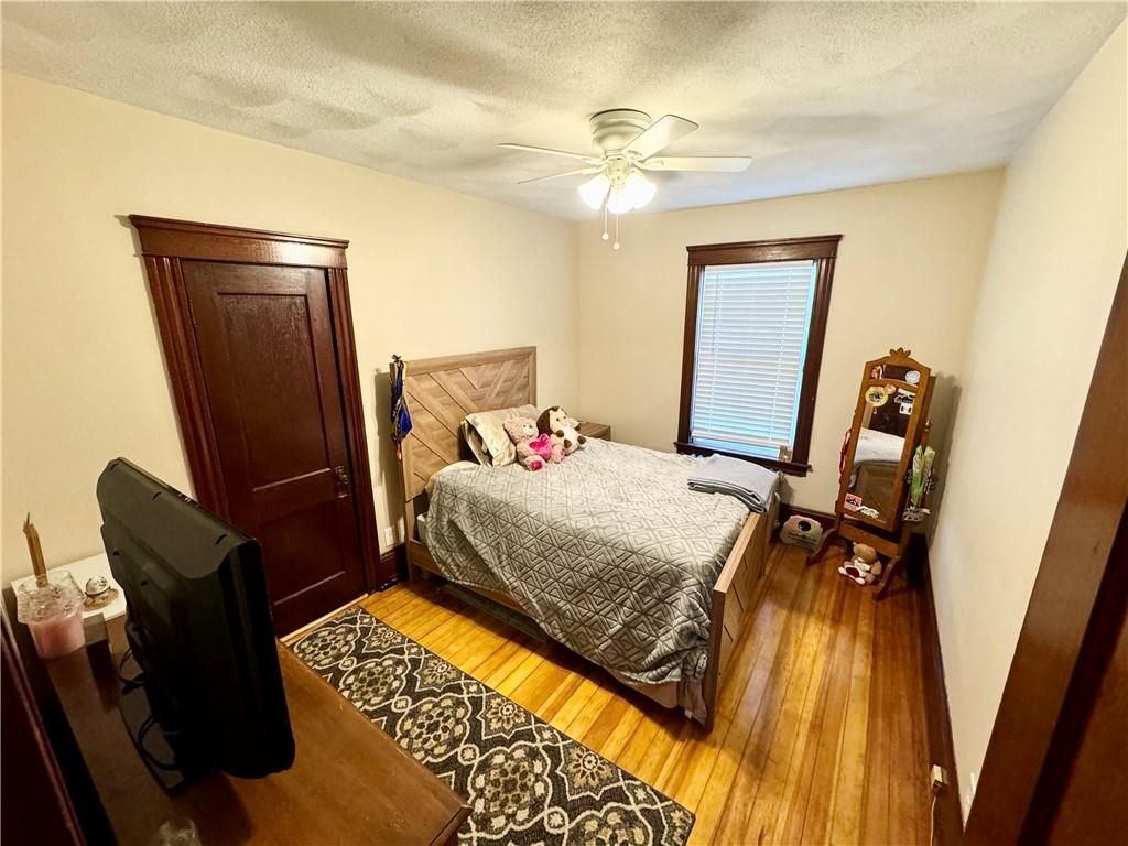 Building Photo - 25 Hanover Ave