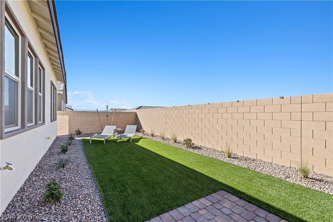 Building Photo - 684 Ambridge Dr