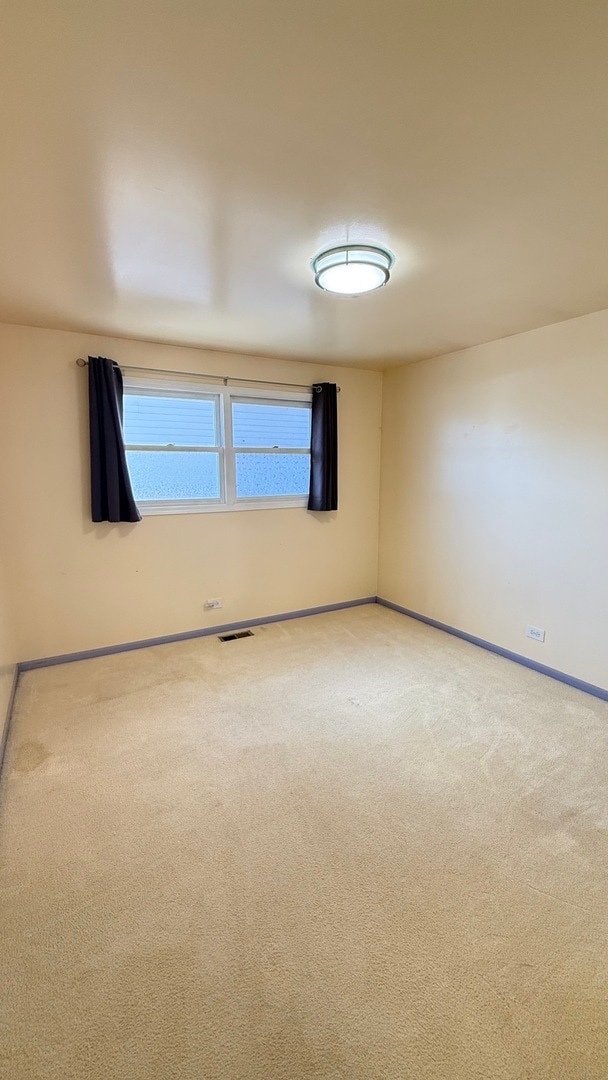 Building Photo - 14631 Knox Ave