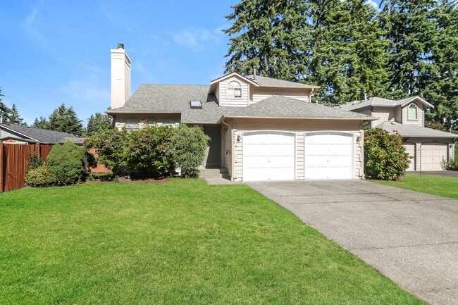 Building Photo - Federal Way 2-Story