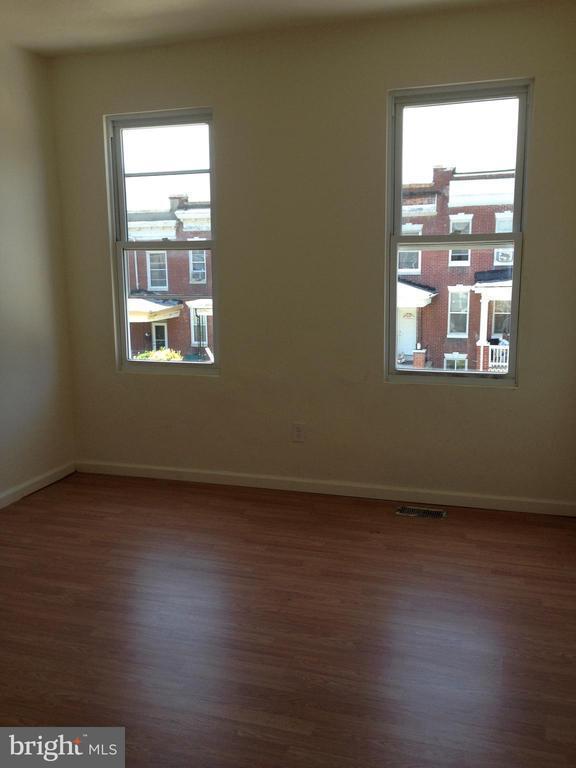 Building Photo - 621 Linnard St