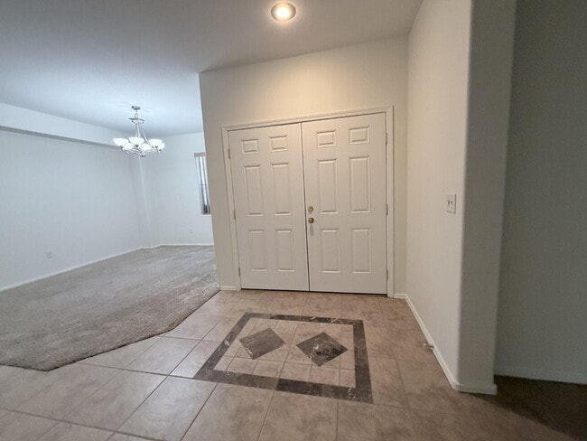 Building Photo - Sun City Anthem Single-Story with Private Pool, Spa & Courtyard