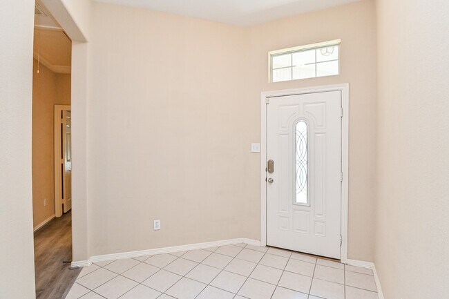 Building Photo - 719 Levi Bend