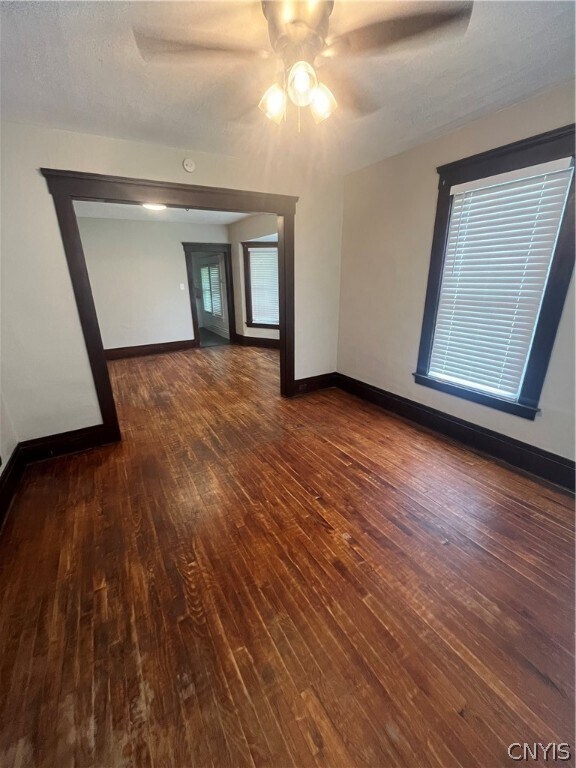 Building Photo - 214 Lynch Ave