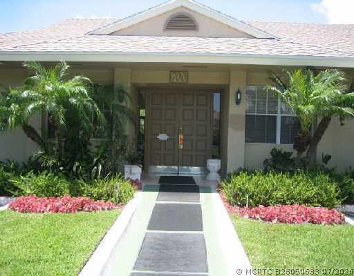 Building Photo - 601 Cypress Lake Blvd
